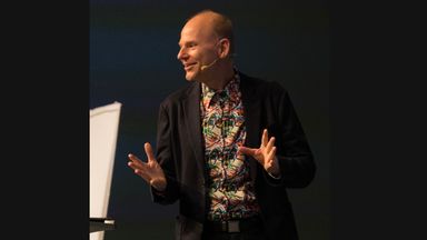Erik Meijer on stage